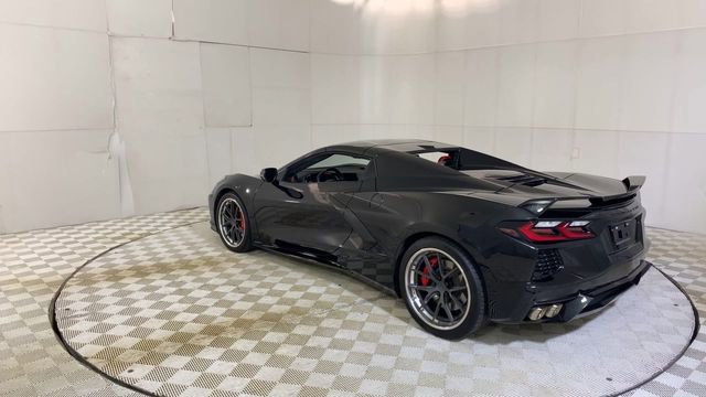 Used 2021 Chevrolet Corvette Stingray Premium Conv w/ Z51 Performance Package RWD image 9