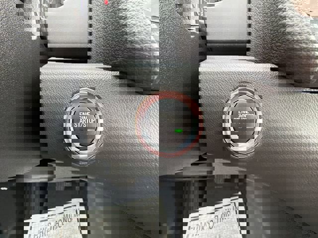 Used 2022 GMC Terrain SLE w/ Driver Convenience Package AWD/4WD image 22