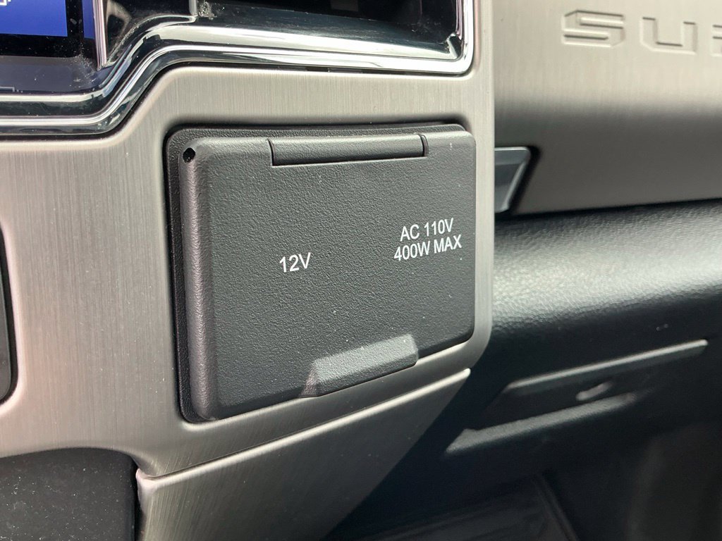 Used 2022 Ford F350 Platinum AWD/4WD image 40