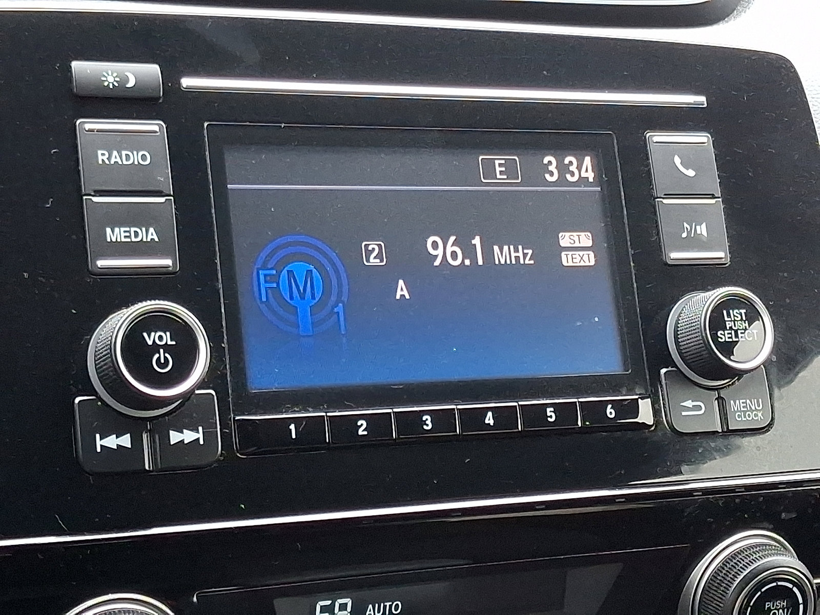 Certified 2018 Honda CR-V LX image 16