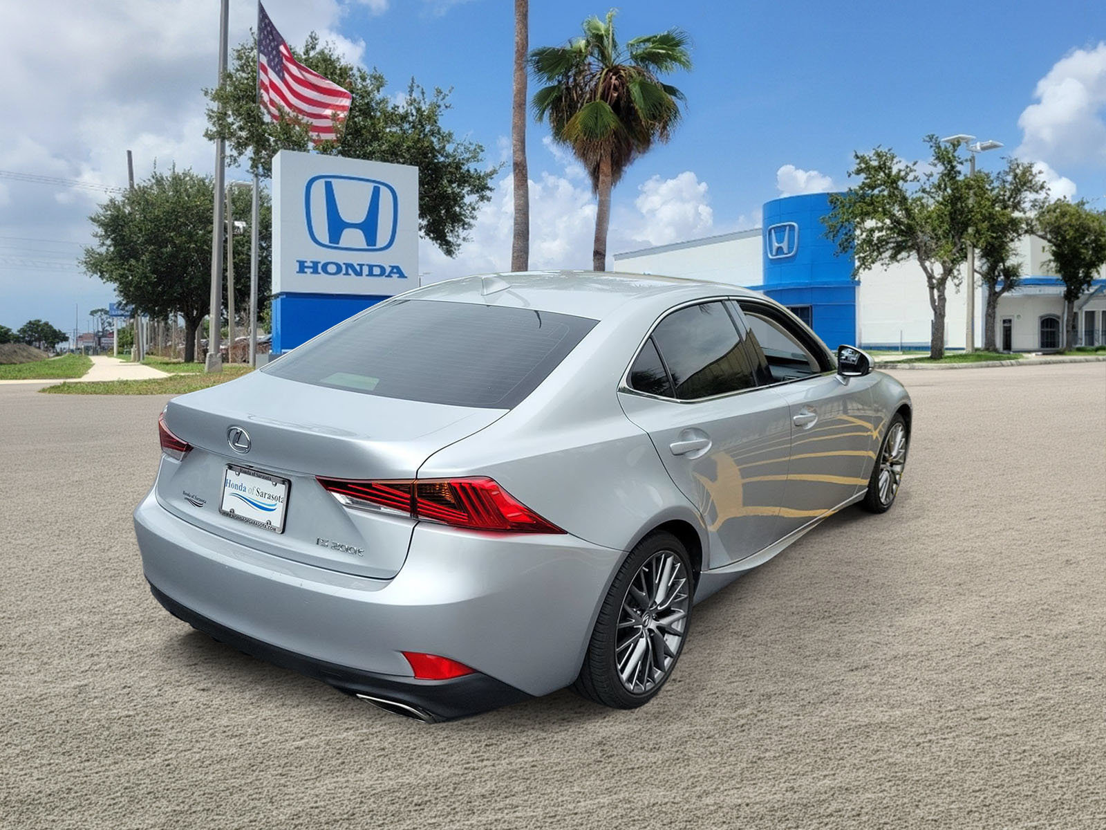 Used 2017 Lexus IS 200t RWD image 5