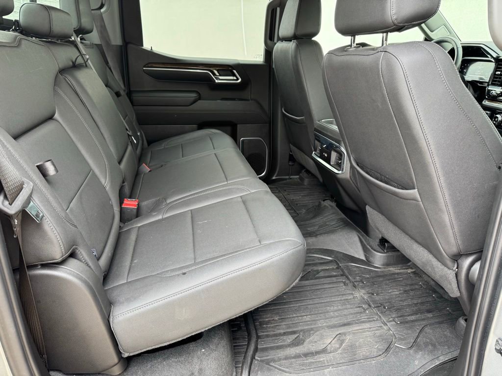 Used 2024 GMC Sierra 1500 Elevation w/ Elevation Premium Package image 14
