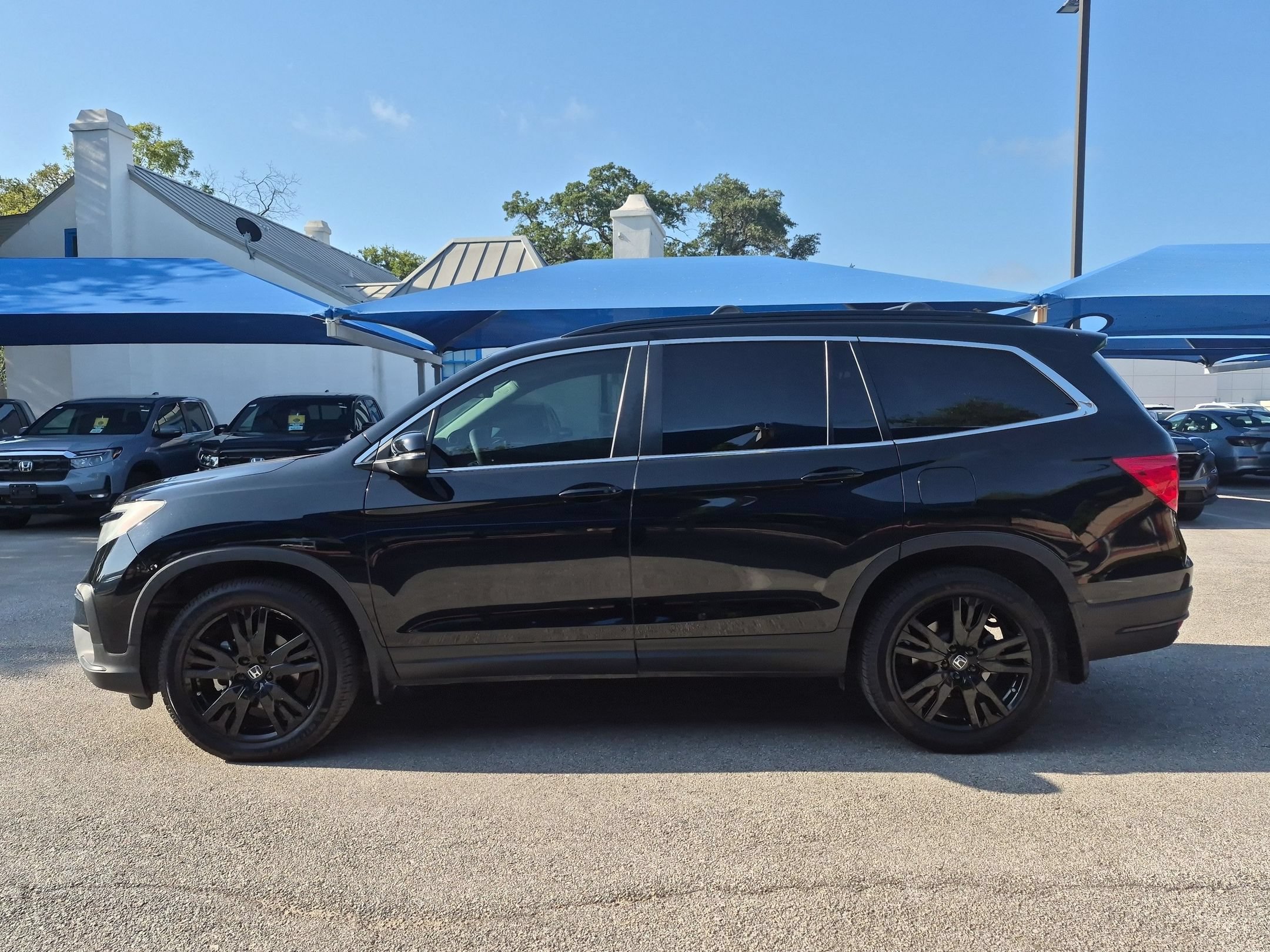 Certified 2022 Honda Pilot Special Edition image 6