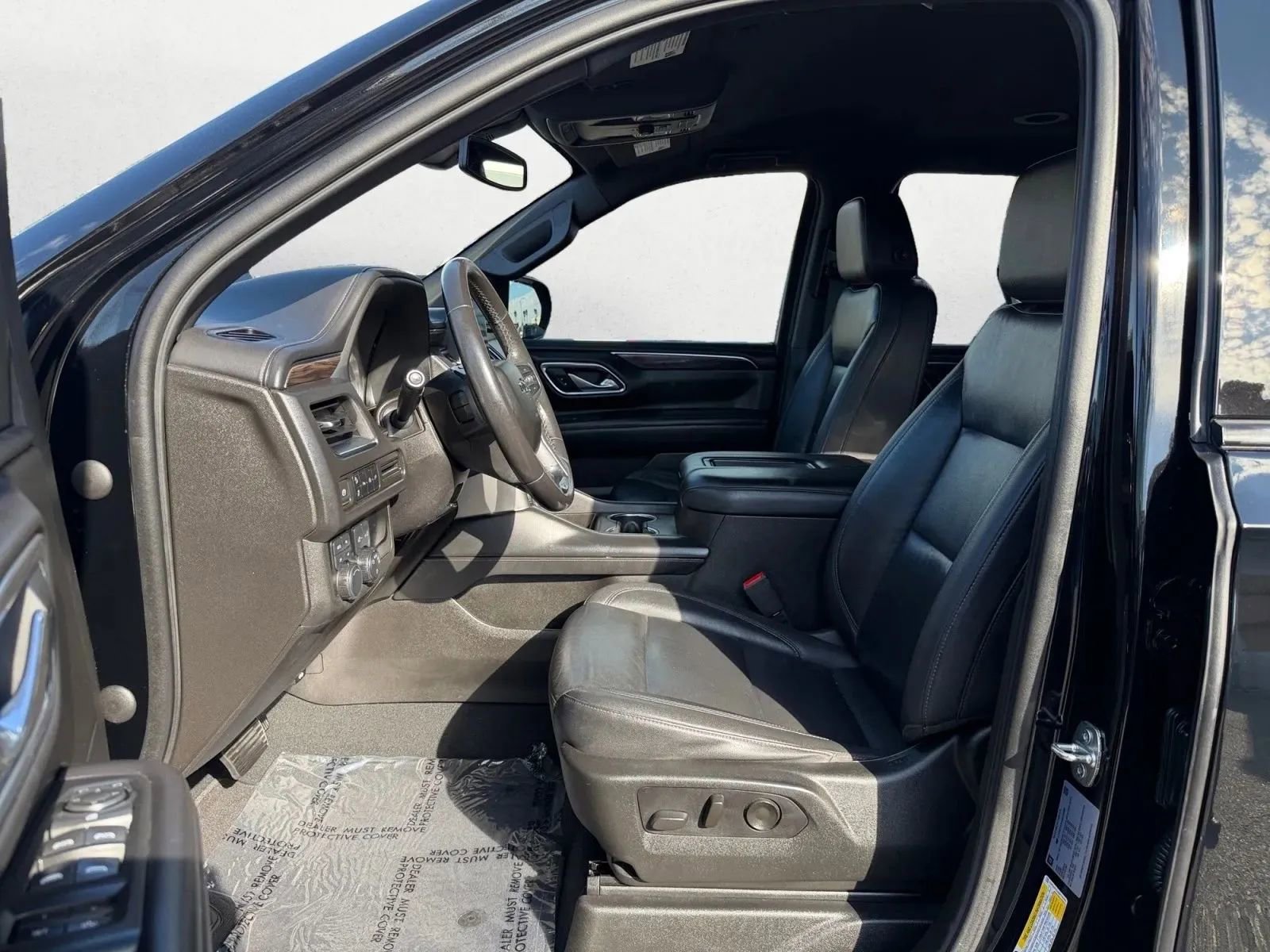 Used 2021 Chevrolet Tahoe Z71 image 11