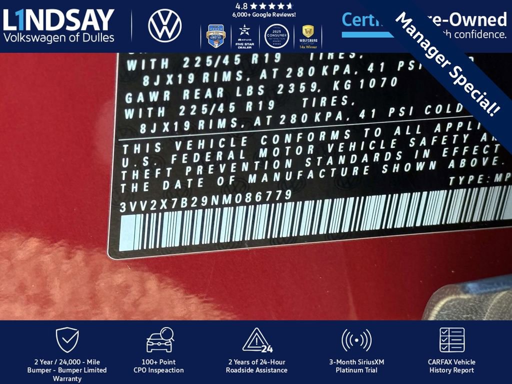 Certified 2022 Volkswagen Taos SEL image 27