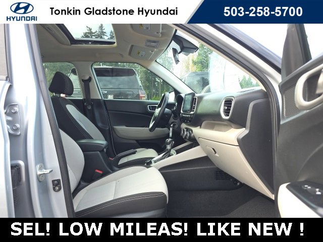 Used 2020 Hyundai Venue SEL w/ Convenience Package image 22