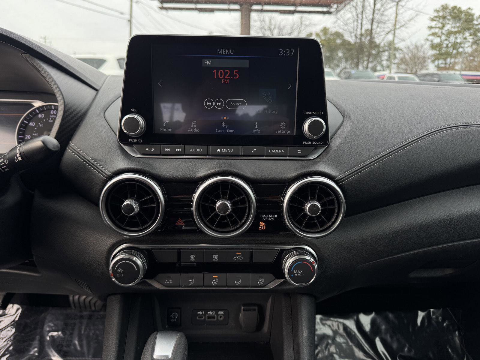 Used 2024 Nissan Sentra SV image 4