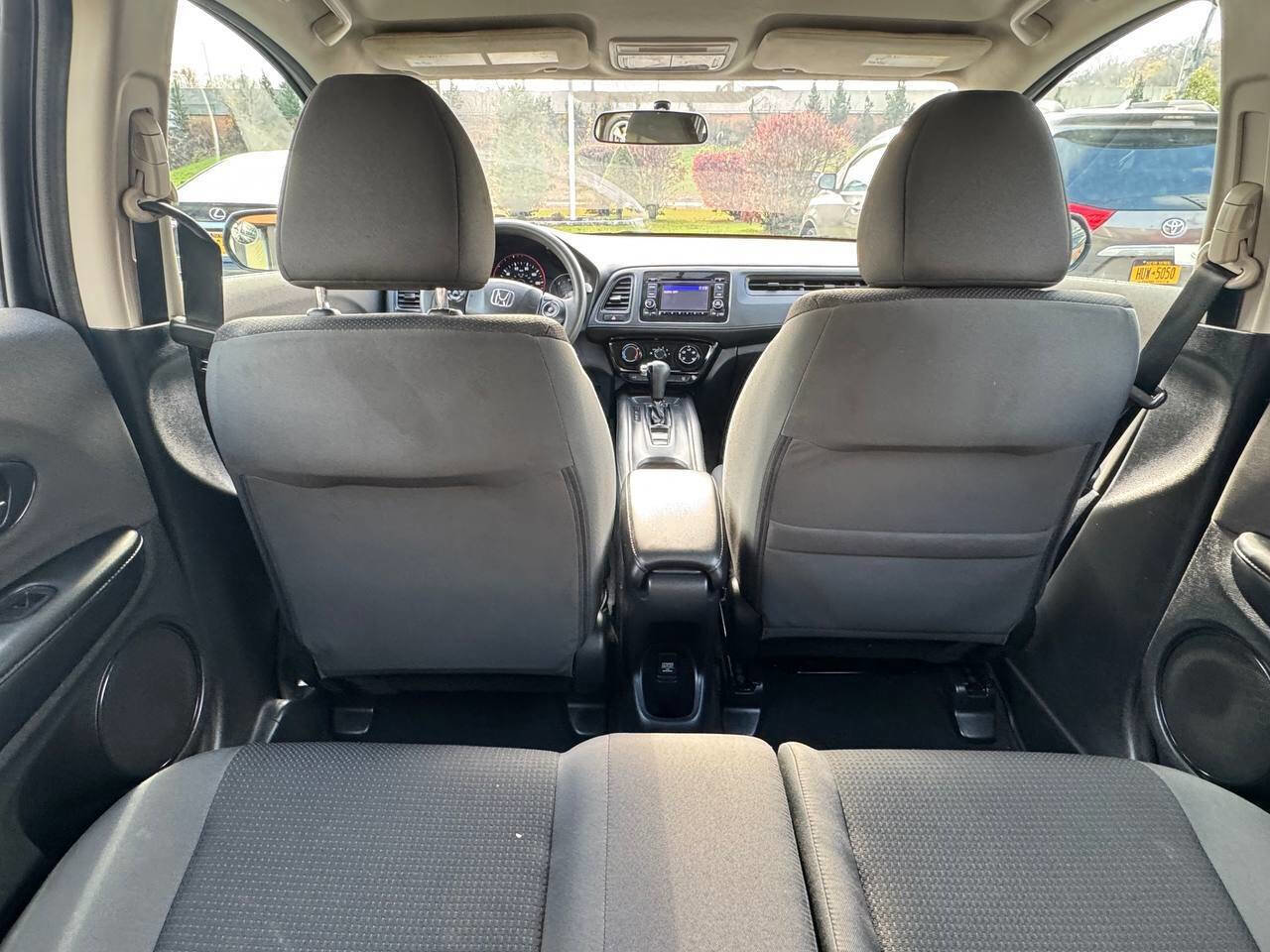 Used 2019 Honda HR-V LX image 15