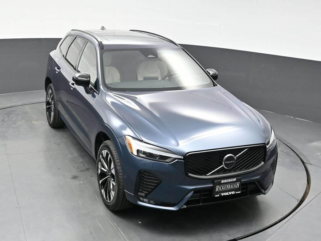 New 2026 Volvo XC60 B5 Plus w/ Climate Package AWD/4WD image 30