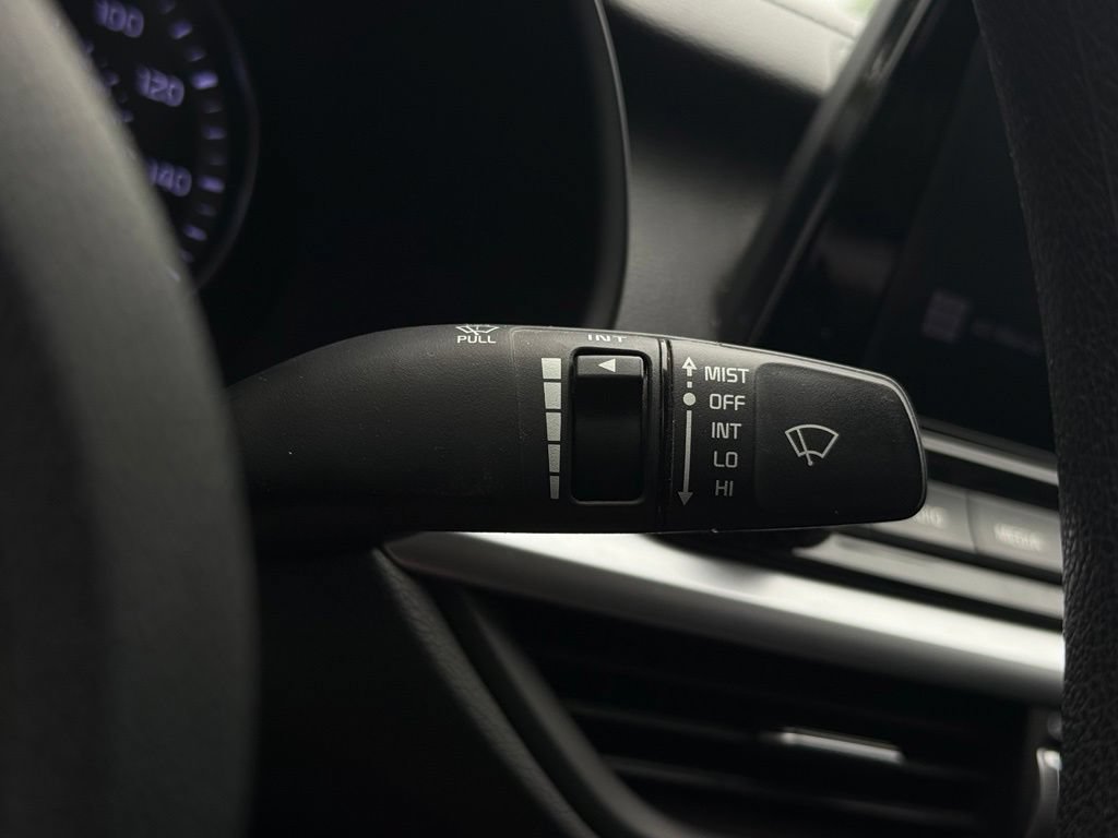 Used 2023 Kia Forte LXS w/ LXS Technology Package FWD image 14