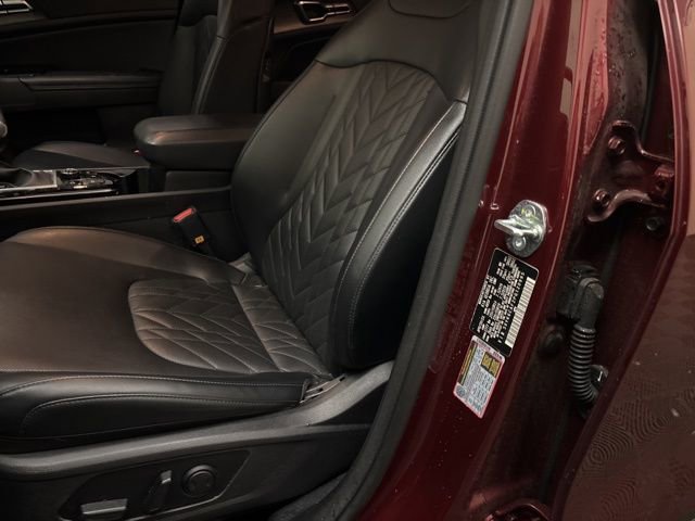 Certified 2023 Kia Sportage X-Line image 9