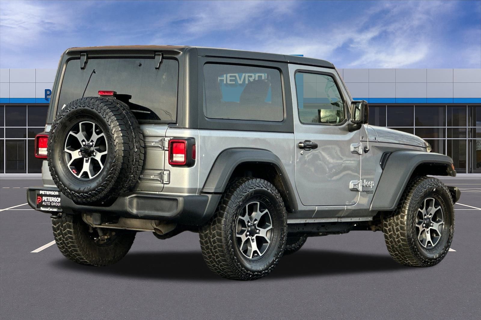 Used 2019 Jeep Wrangler Sport S image 4