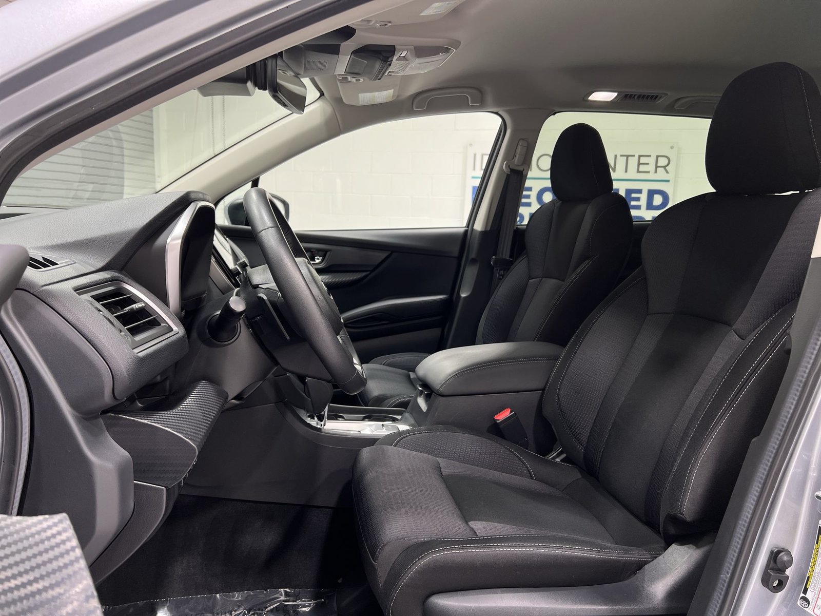 Used 2025 Subaru Ascent Premium AWD/4WD image 11