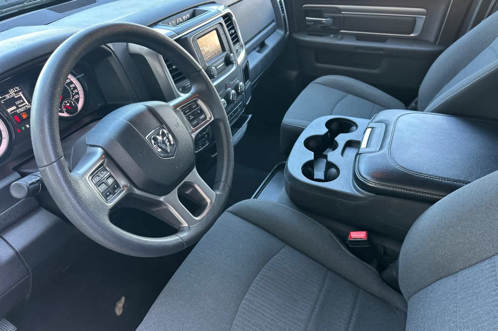 Used 2024 RAM 1500 Warlock AWD/4WD image 12