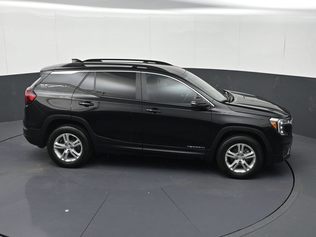 Certified 2023 GMC Terrain SLE w/ Driver Convenience Package AWD/4WD image 29