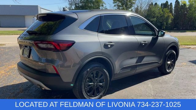 Used 2024 Ford Escape Active w/ Tech Pack #2 image 8