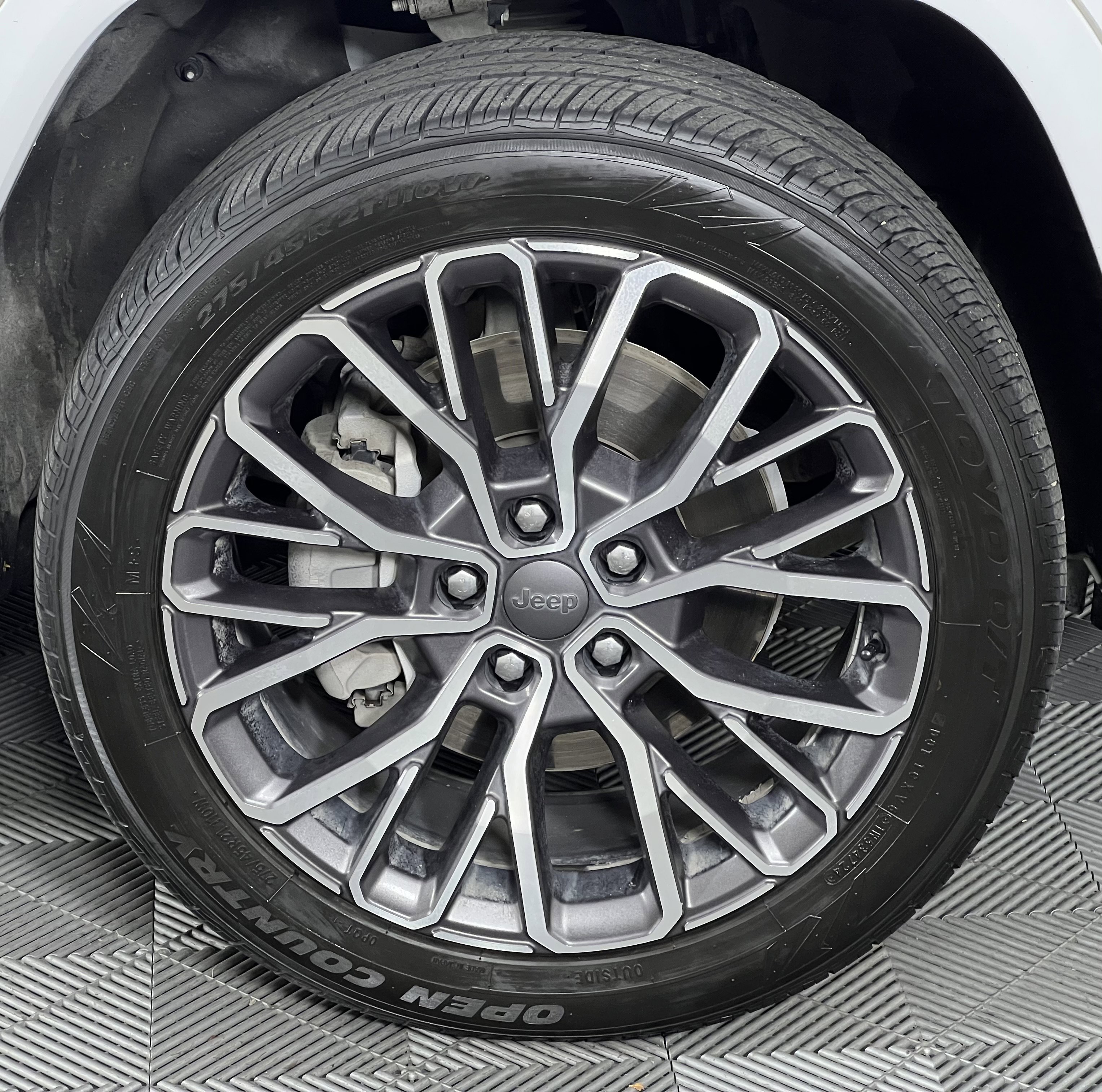 Used 2021 Jeep Grand Cherokee L Summit image 14