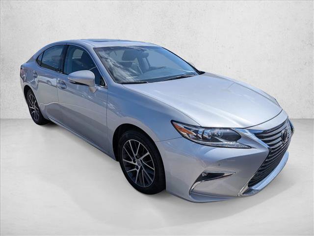 Used 2016 Lexus ES 350 w/ Premium Package w/Wood Trim FWD image 5