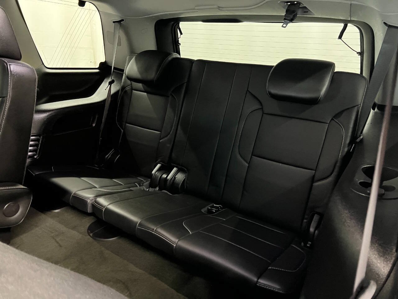 Used 2018 Chevrolet Tahoe Premier AWD/4WD image 10