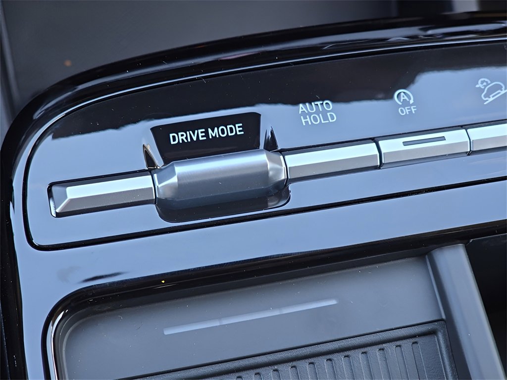 New 2025 Hyundai Tucson Limited image 30