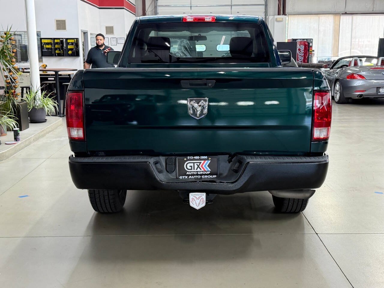 Used 2011 RAM 1500 Tradesman RWD image 3