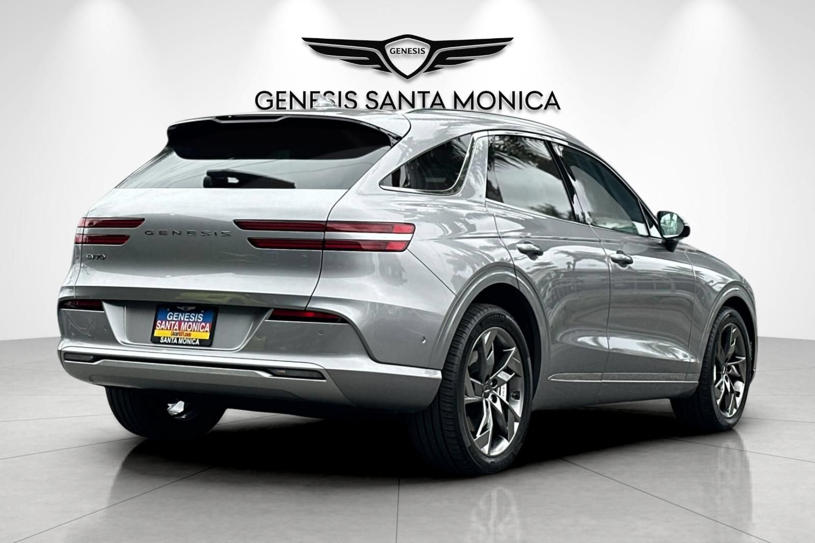Used 2023 Genesis Electrified GV70 w/ Prestige Package AWD/4WD image 5