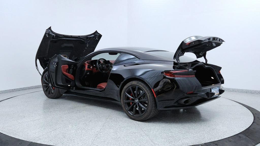 Used 2018 Aston Martin DB11 Coupe RWD image 10