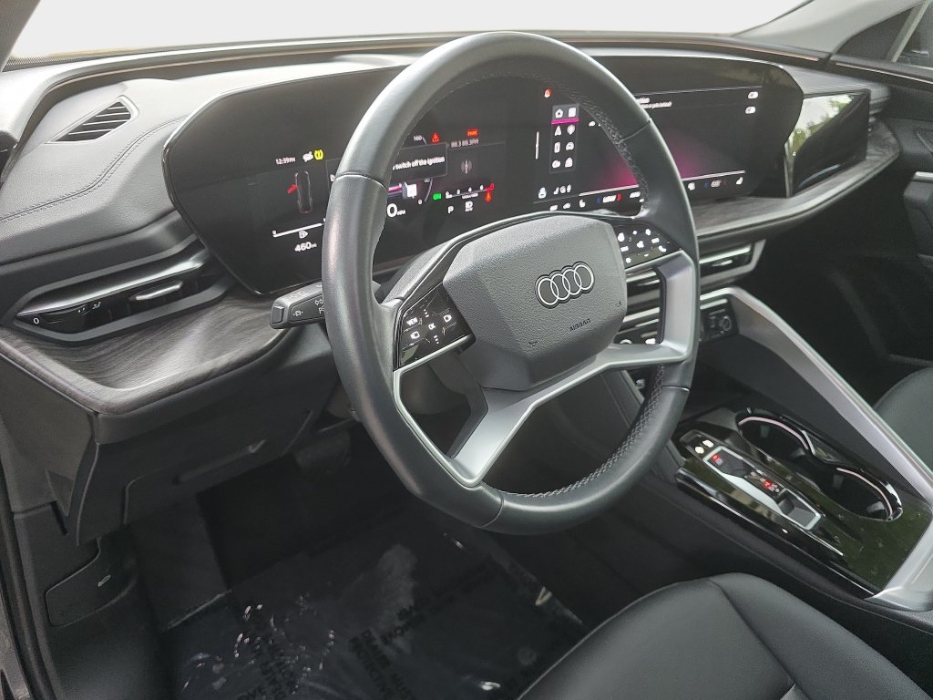 Certified 2025 Audi Q5 Premium w/ Convenience Package AWD/4WD image 19