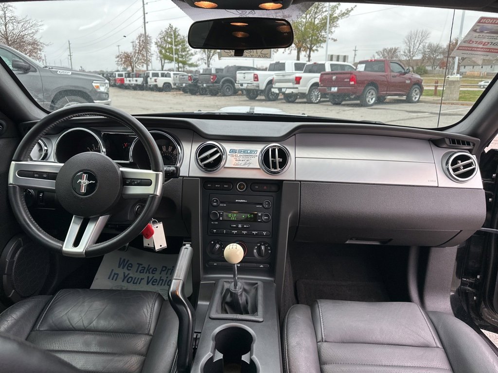 Used 2007 Ford Mustang GT Premium image 3