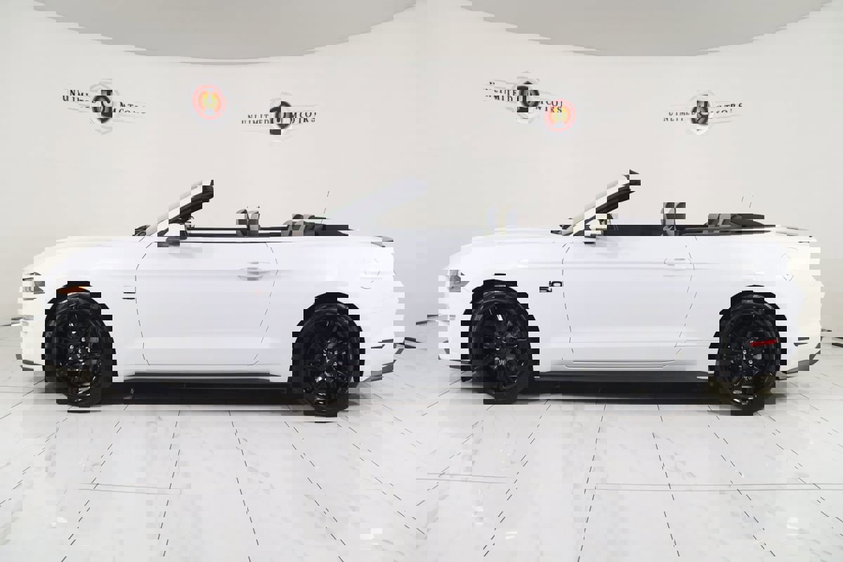 Used 2019 Ford Mustang GT Premium w/ Black Accent Package image 40