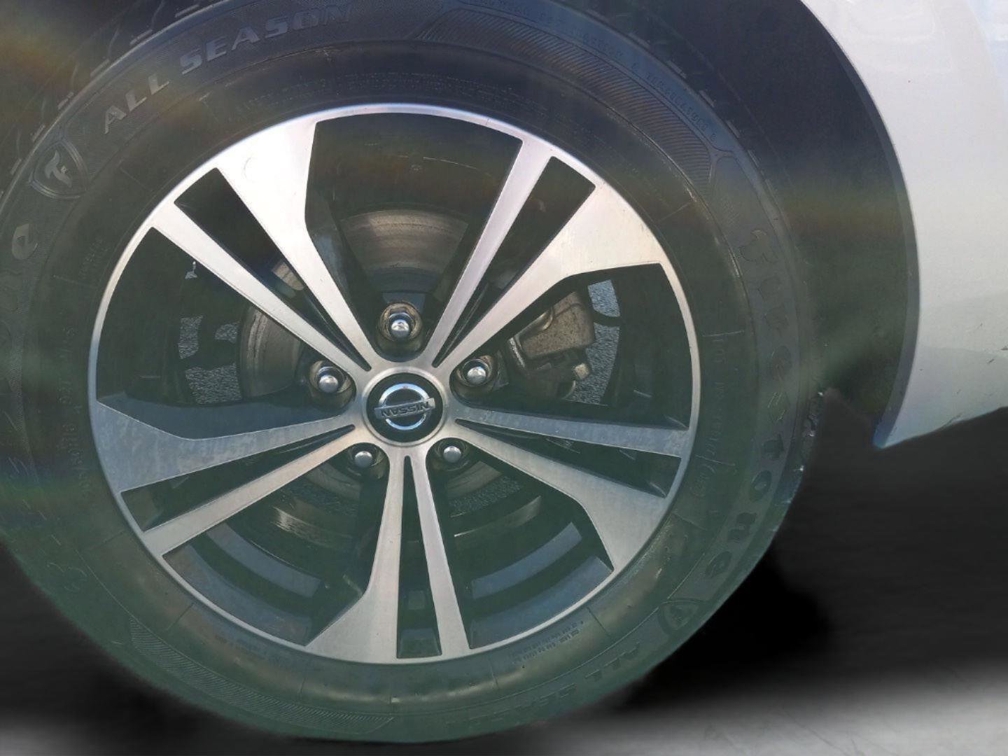 Used 2023 Nissan Sentra SV image 25