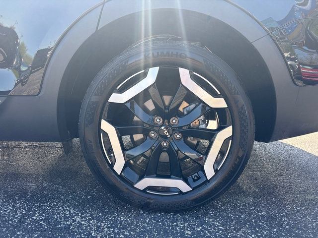 Used 2025 Kia Telluride S FWD image 38