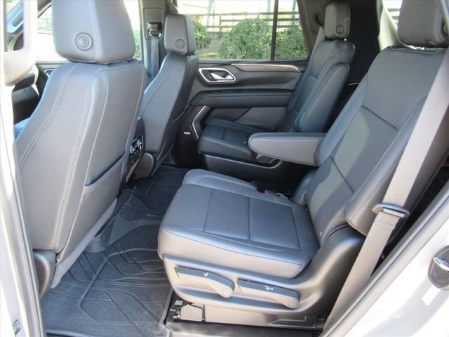 Used 2024 Chevrolet Tahoe Z71 w/ Luxury Package image 39
