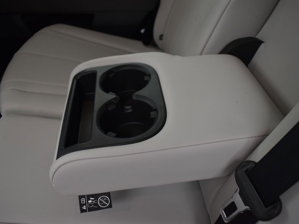 Used 2026 INFINITI QX60 Pure w/ Cargo Package FWD image 18