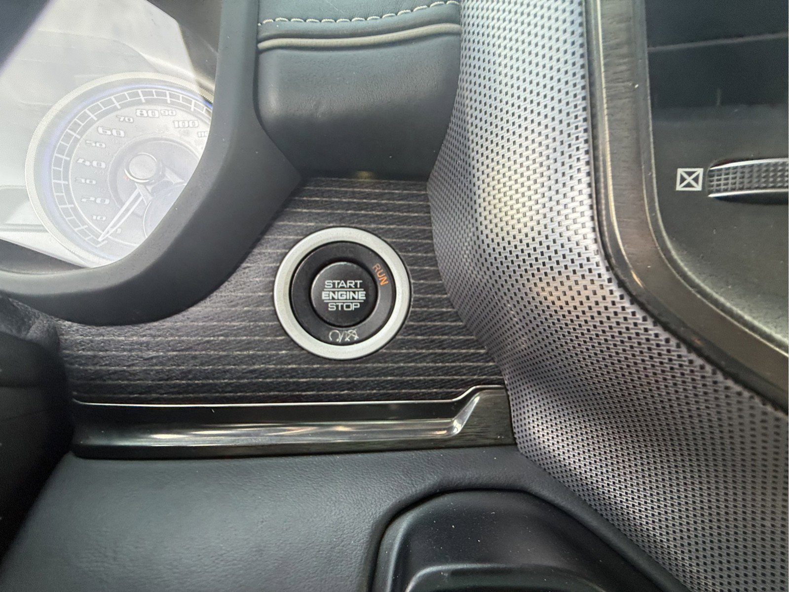 Used 2019 RAM 2500 Limited image 17