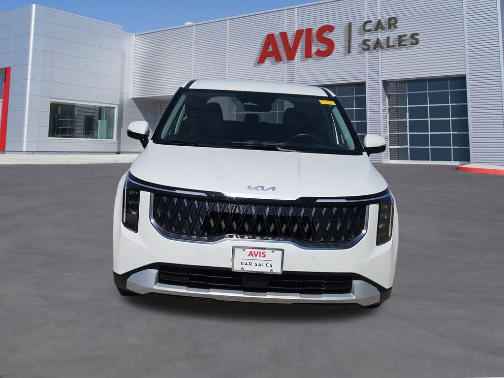Used 2025 Kia Carnival image 10