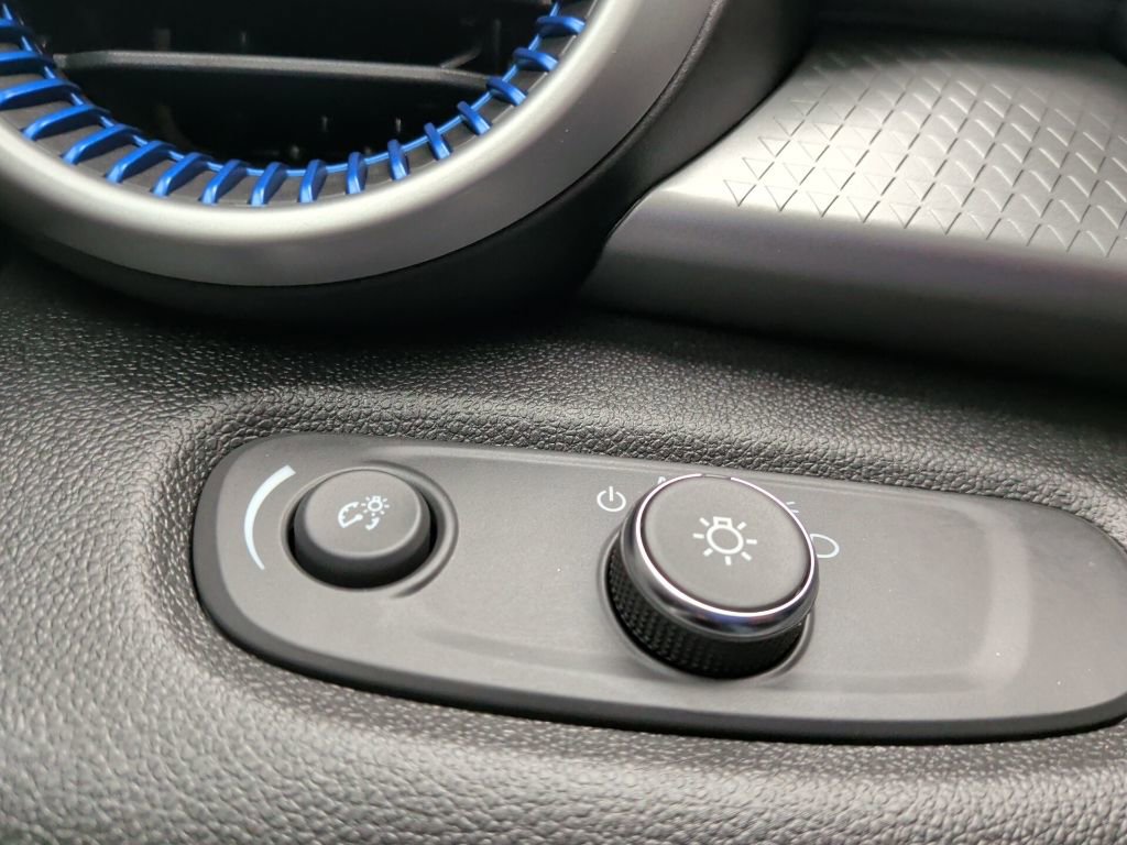 Used 2024 Chevrolet Trax LS w/ Driver Confidence Package image 21