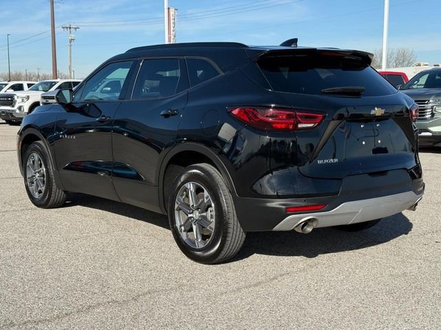 Certified 2024 Chevrolet Blazer LT w/ Convenience Package image 3