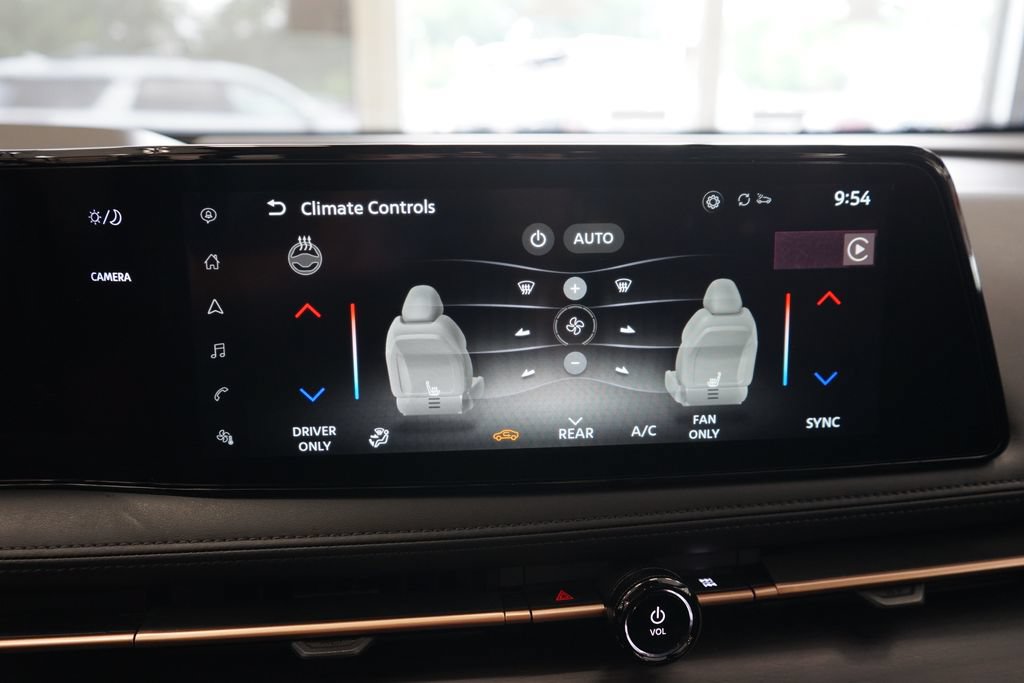 Used 2023 Nissan Ariya FWD image 39
