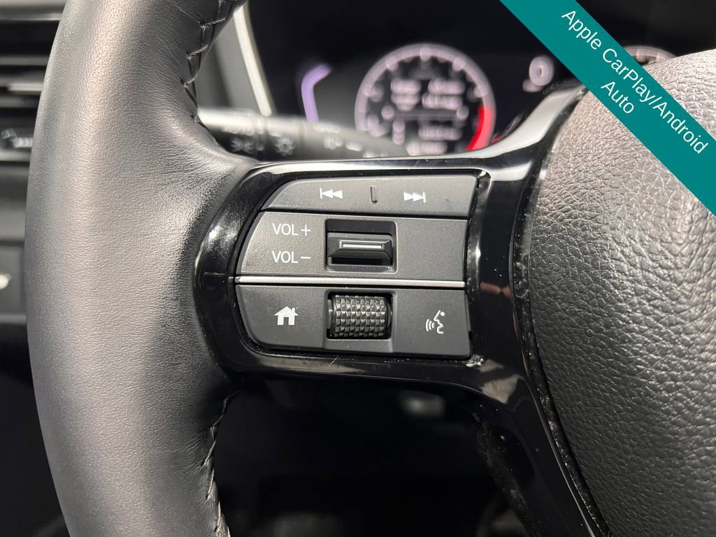 Used 2025 Honda Pilot EX-L image 9