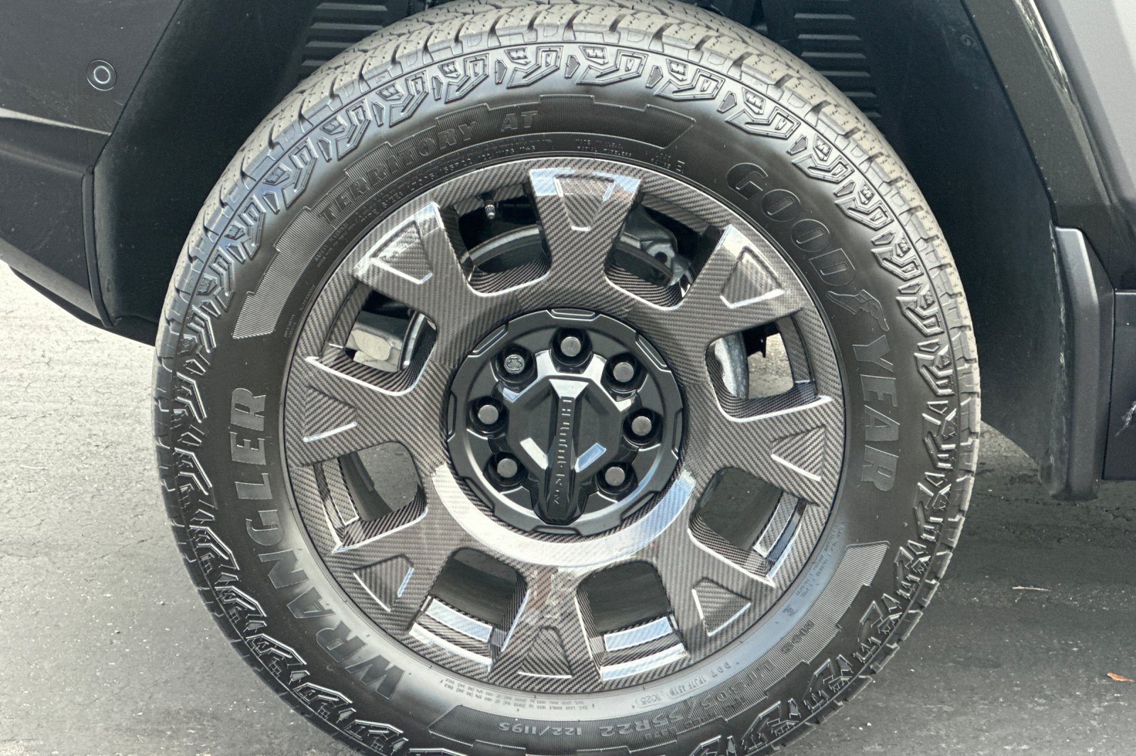 Used 2026 GMC Hummer EV 3X w/ Carbon Fiber Edition Package AWD/4WD image 43