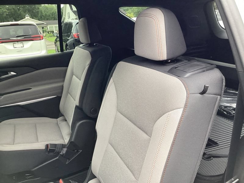 New 2027 Chevrolet Traverse LT w/ Enhanced Driving Package AWD/4WD image 17