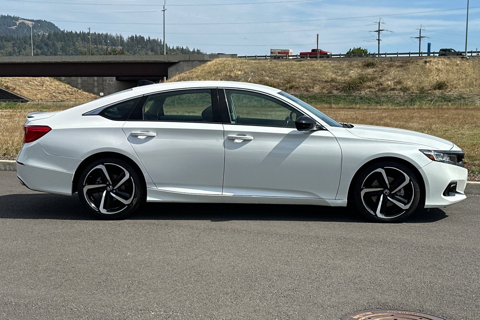 Used 2021 Honda Accord Sport Special Edition image 2