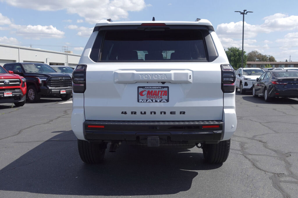 New 2026 Toyota 4Runner TRD Sport Premium AWD/4WD image 6