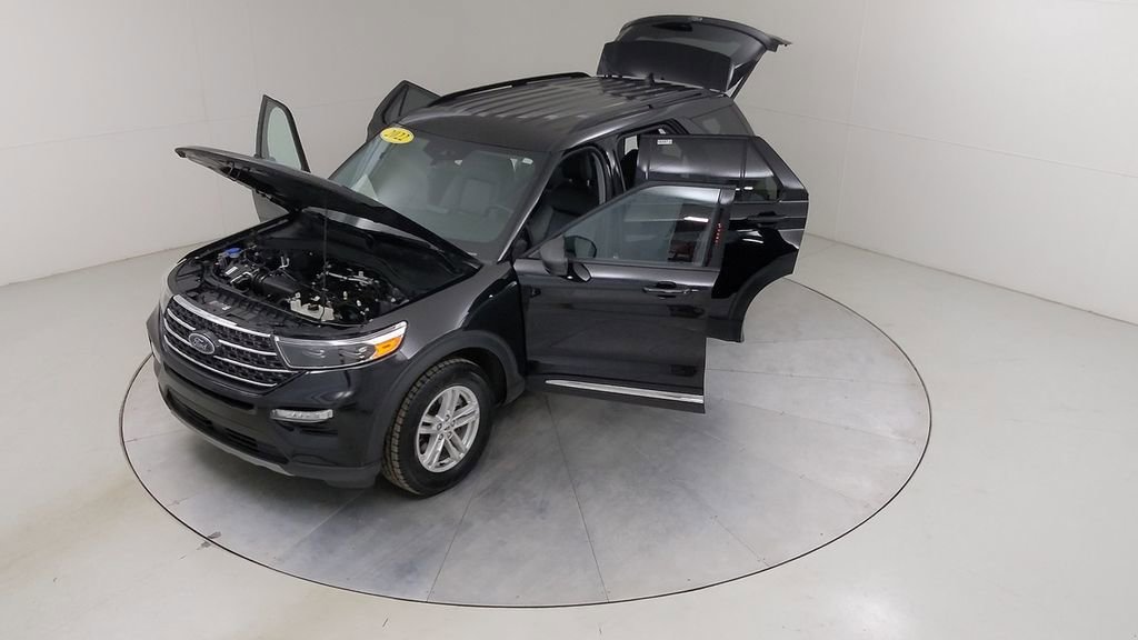 Certified 2022 Ford Explorer XLT w/ Equipment Group 202A image 57