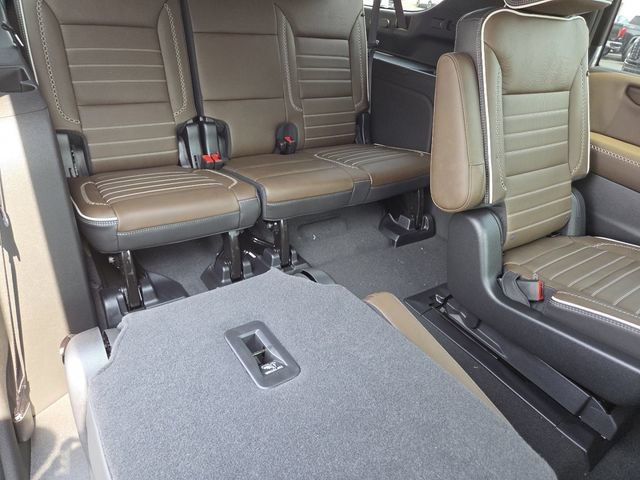 New 2026 GMC Yukon XL Denali Ultimate AWD/4WD image 26