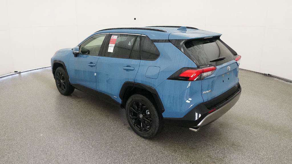 New 2025 Toyota RAV4 SE AWD/4WD image 8