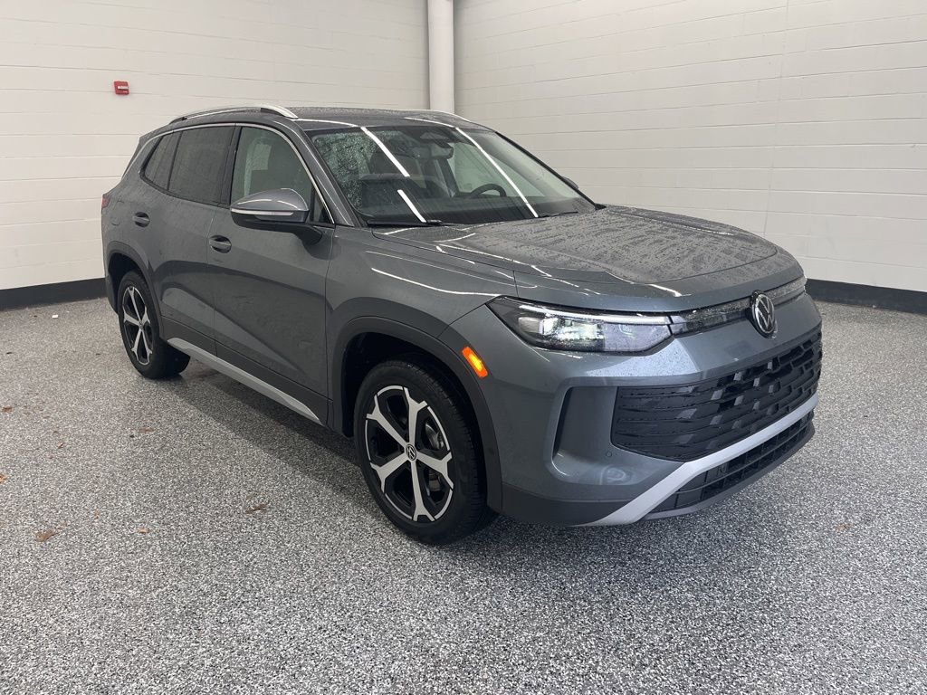 New 2026 Volkswagen Tiguan SE AWD/4WD image 7
