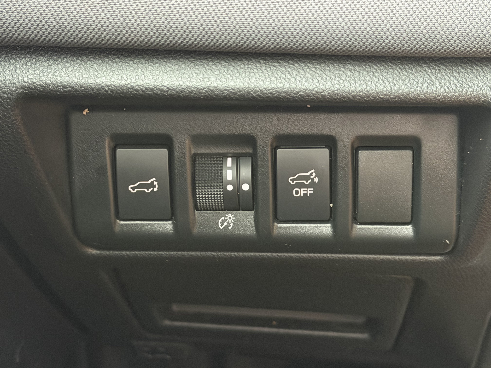 Used 2023 Subaru Outback Premium AWD/4WD image 19