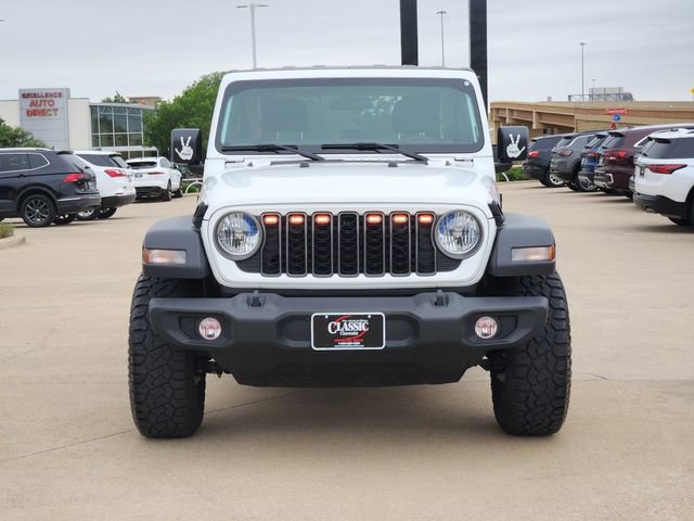 Used 2025 Jeep Wrangler Sport AWD/4WD image 10